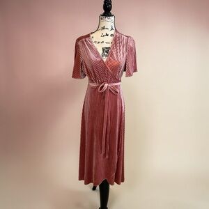 Simple Blush/rose stretch  Velvet Midi Dress